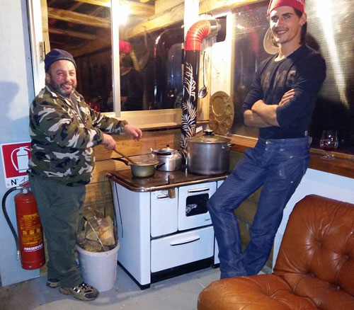 Angelo P. Gaèi (1961) allo chalet sopra Colle di S. Zeno 1540 mt. 31Dicembre 2015