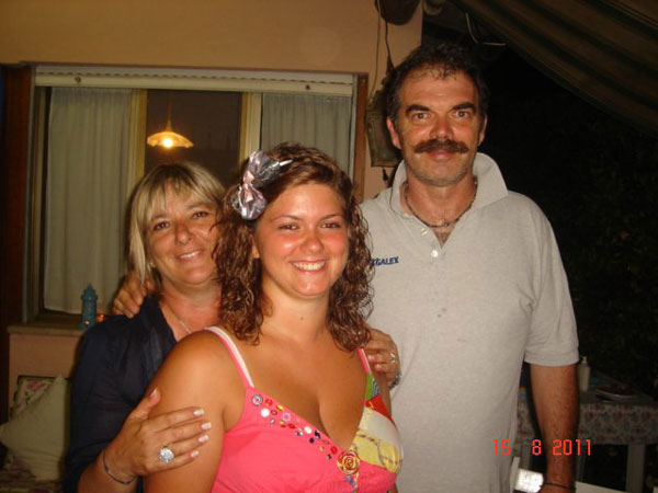 Angelo-Piardi-con-moglie-e-figlia-nel-2011