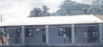 L'aula scolastica costruita ad Hardeman con il contributo