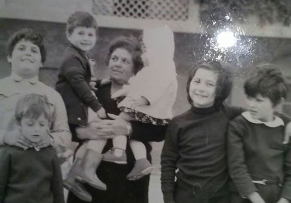 Maria Leonide con i nipoti