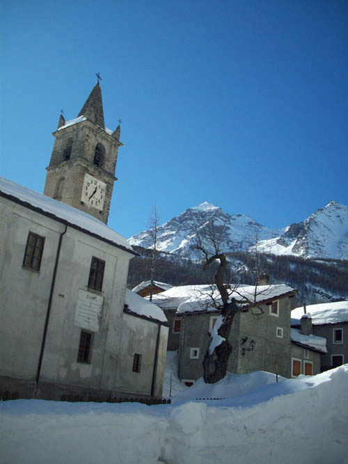 Chiesa di S. Giorgio al Moncenisio, di cui fu Parroco Don Gian Piero Piardi