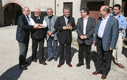 verso il rinfresco - da sx, Achille, Licio Piardi da Cizzolo, l'Assessore Bellini di Viadana, il Sindaco Pavesi, il Sindaco Maffina, Cesare il nostro Presidente
