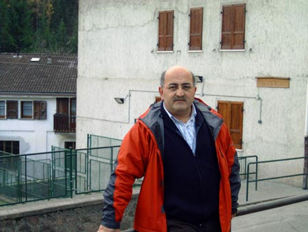 2004. Don Fabrizio Bregoli figlio di Gesuino e Merile Ferraglio di Maria Piardi dei detti Mafé di Pezzaze