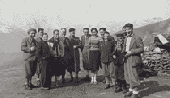 Rifugio Piardi - anni '50 - al centro l'ostessa Diaregina Piardi